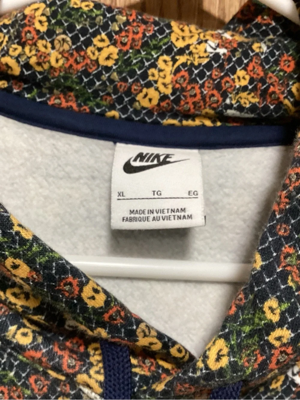 Nike men zip